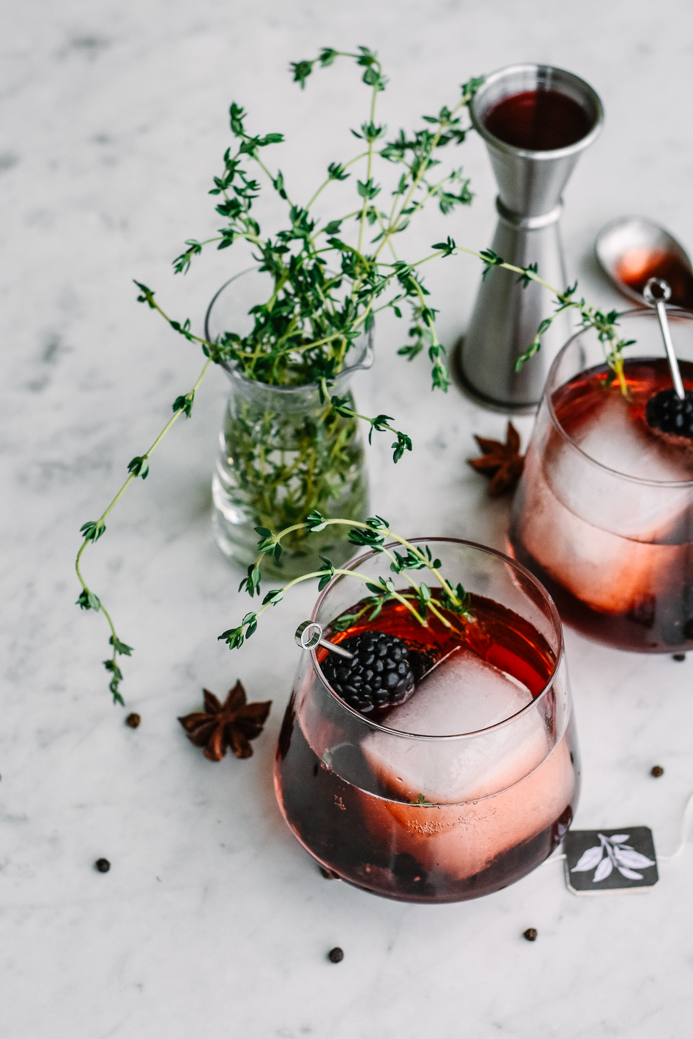 sparkling spiced blackberry negronis adding flavor with fruits